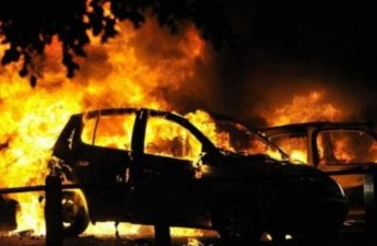 BFMTV: Во Франции в новогоднюю ночь сгорели больше 800 машин