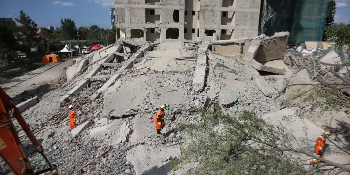 Nayrobidə 16 mərtəbəli bina çökdü