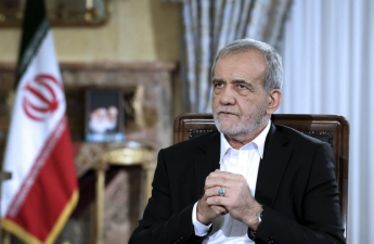 Pezeşkian ölüm və həbslərin qeydə alındığı etirazları dayandırmağa çalışır