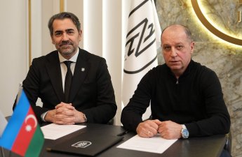 “Neftçi”nin baş məşqçisinin müqaviləsində Rusiya ilə bağlı qadağa var imiş