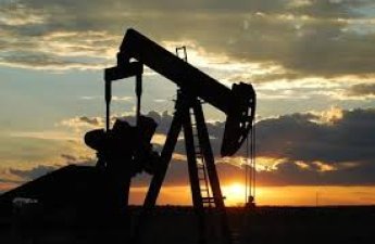 США оставляют в силе эмбарго на венесуэльскую нефть