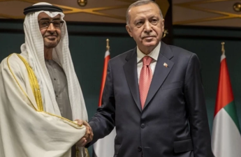 Ərdoğan BƏƏ Prezidenti ilə Qəzzanın yenidən bərpasını müzakirə edib - FOTO