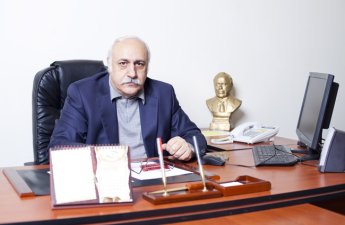 İçərişəhərdə yerləşən meydana bəstəkar Eldar Mansurovun babasının adı verildi - FOTO