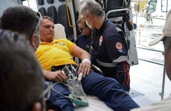 Экс-президент Бразилии Болсонару госпитализирован после падения