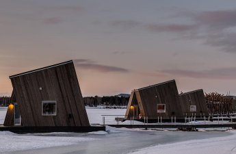Yeraltı buxar otaqlarından üzən hamamlara: Nordik ölkələrinin ən qeyri-adi saunaları