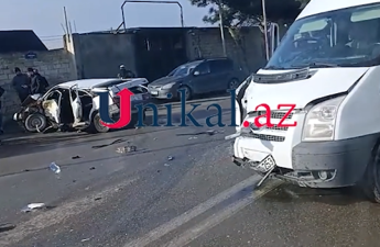 Paytaxtda zəncirvari qəza - VİDEO