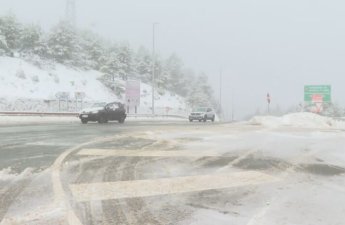 В Испании снежная буря парализовала движение - закрыты десятки дорог