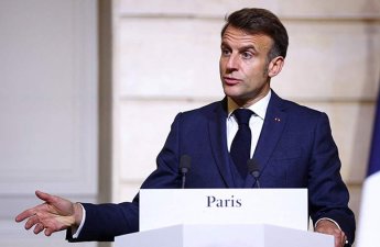 Во Франции призвали к отставке Макрона