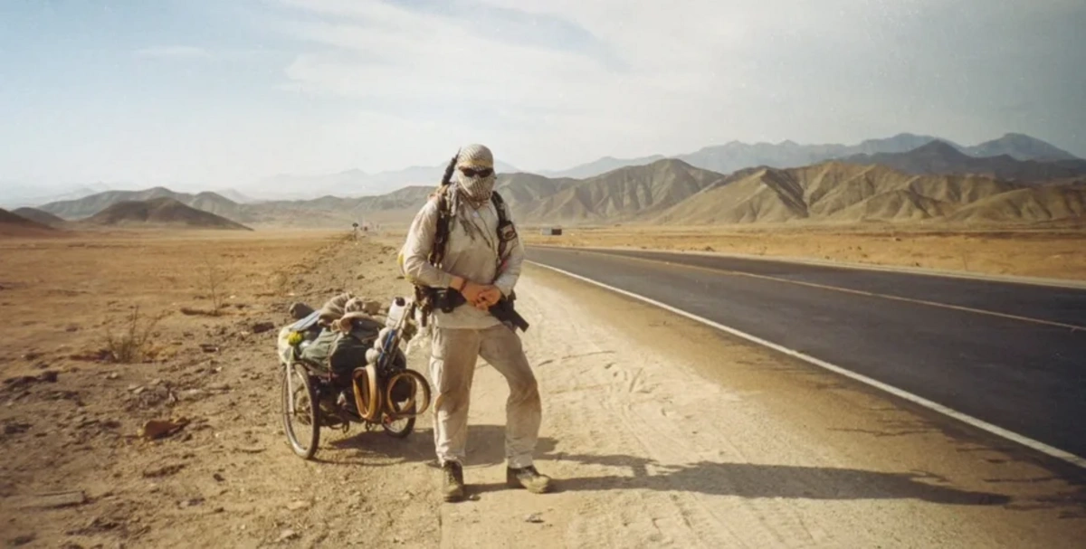 Xəzəri üzərək keçən britaniyalı səyyah 28 ildən sonra evə qayıdır