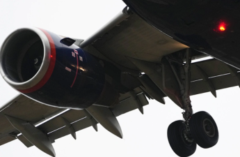 Dubaydan Moskvaya uçan təyyarə fəlakət siqnalı verib