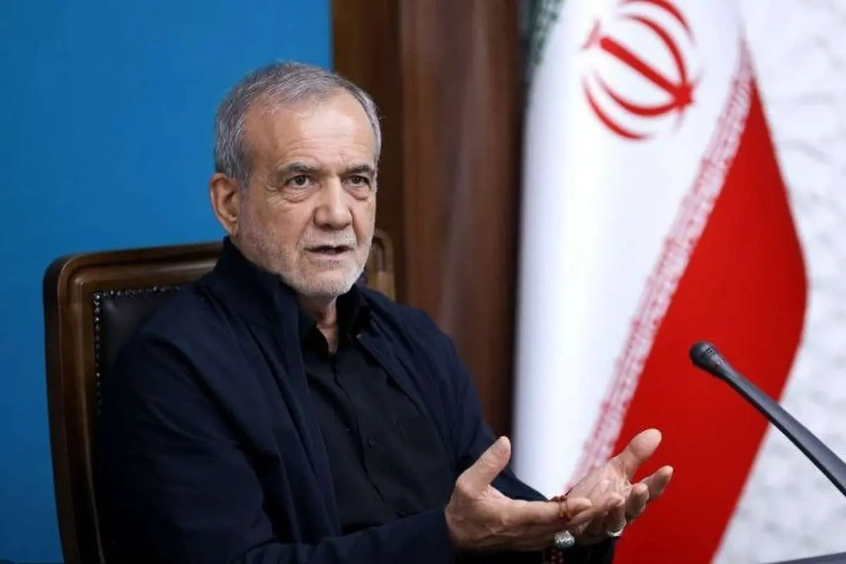 Pezeşkian İran təhlükəsizlik qüvvələrini etirazçılara qarşı zorakılıq etməməyə çağırdı