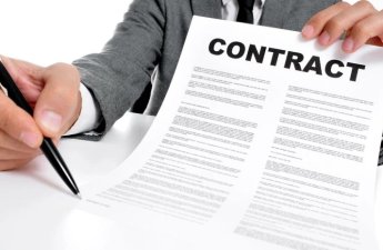 Названо число трудовых договоров в Азербайджане