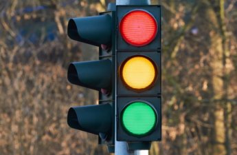 Paytaxtda yeni işıqforlar quraşdırılıb