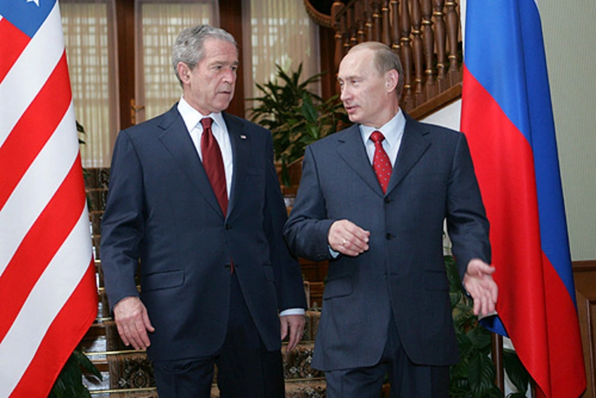 Putin İran barədə Corc Buşa nələr deyib? - VİDEO