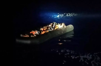 Sahildə batan qayıqdan 37 miqrant xilas edildi