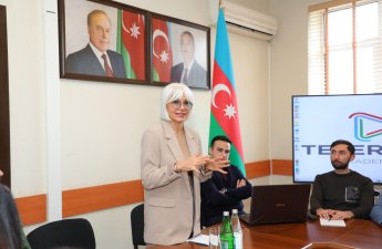 “Mediada Azərbaycan dili” mövzusunda ilk təlimlər keçirildi - FOTO