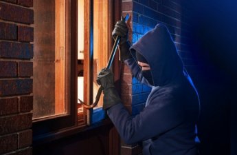 Qaradağda market və ticarət mərkəzindən oğurluq edən şəxslər saxlanıldı