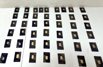 Ölkəyə qanunsuz yolla qızıl külçələr gətirmək istədilər