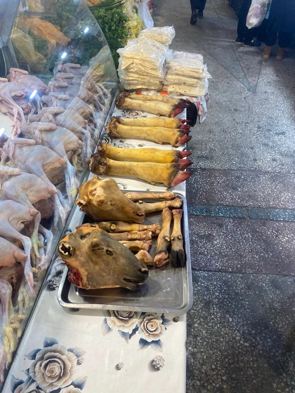 Xırdalanda bazar nəzarətə götürüldü - VİDEO