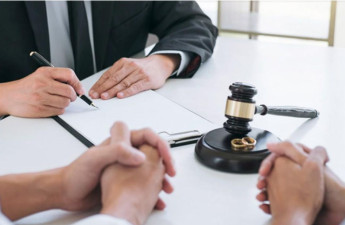 Aliment ödəməyənlərin sayı artır - Bu şəxslər nə kimi məsuliyyət daşıyır?