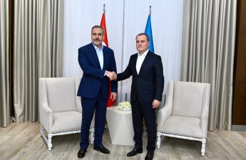 Байрамов и Фидан обсудили вопросы региональной безопасности
