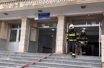 FHN orta məktəbdə təlim keçirdi - VİDEO