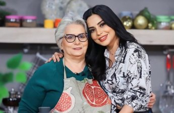 Vüsalənin anası xəstəxanaya yerləşdirildi - FOTO