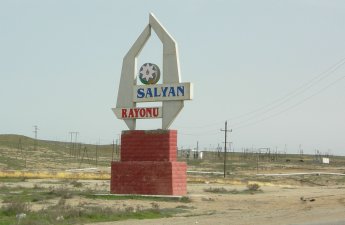 В Сальяне две школы находятся в аварийном состоянии, планируется построить новое здание