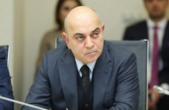 Президент уволил Игбала Гусейнова