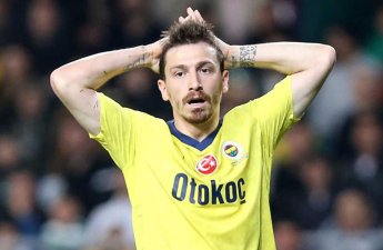 “Fənərbaxça” həbs olunan futbolçusu ilə bağlı bəyanat yaydı