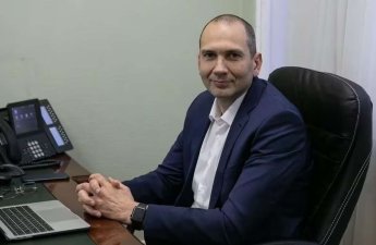 Sabiq nazir evində ölü tapıldı