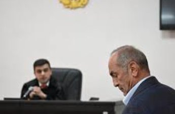 Суд Армении утвердил запрос прокурора по суду над Кочаряном