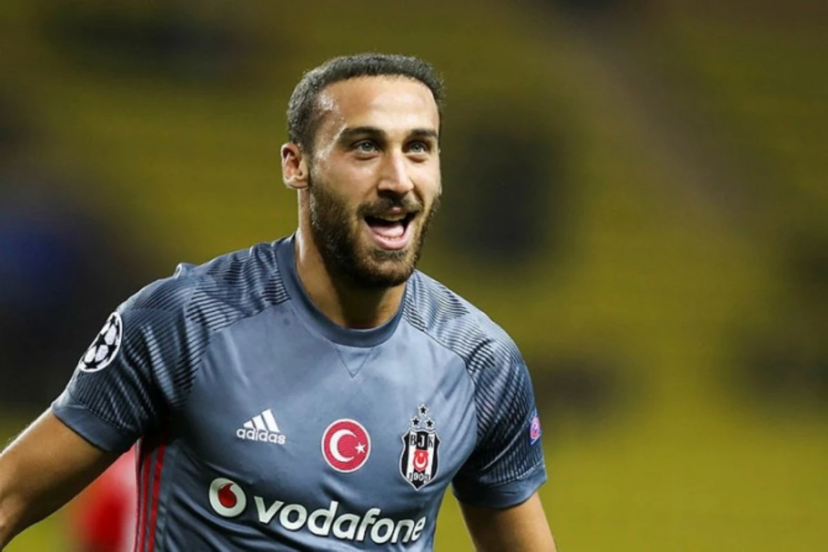 Cenk Tosun Azərbaycanda oynamaq istəyindən DANIŞDI
