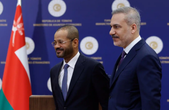 Hakan Fidan və Omanın XİN rəhbəri bölgədəki vəziyyəti müzakirə ediblər