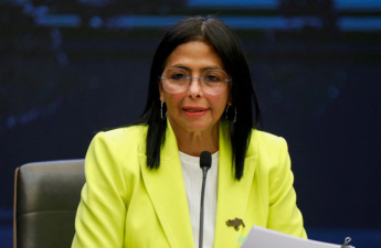 Delsi Rodriqes Venesuela hökumətində kadr dəyişiklikləri edib