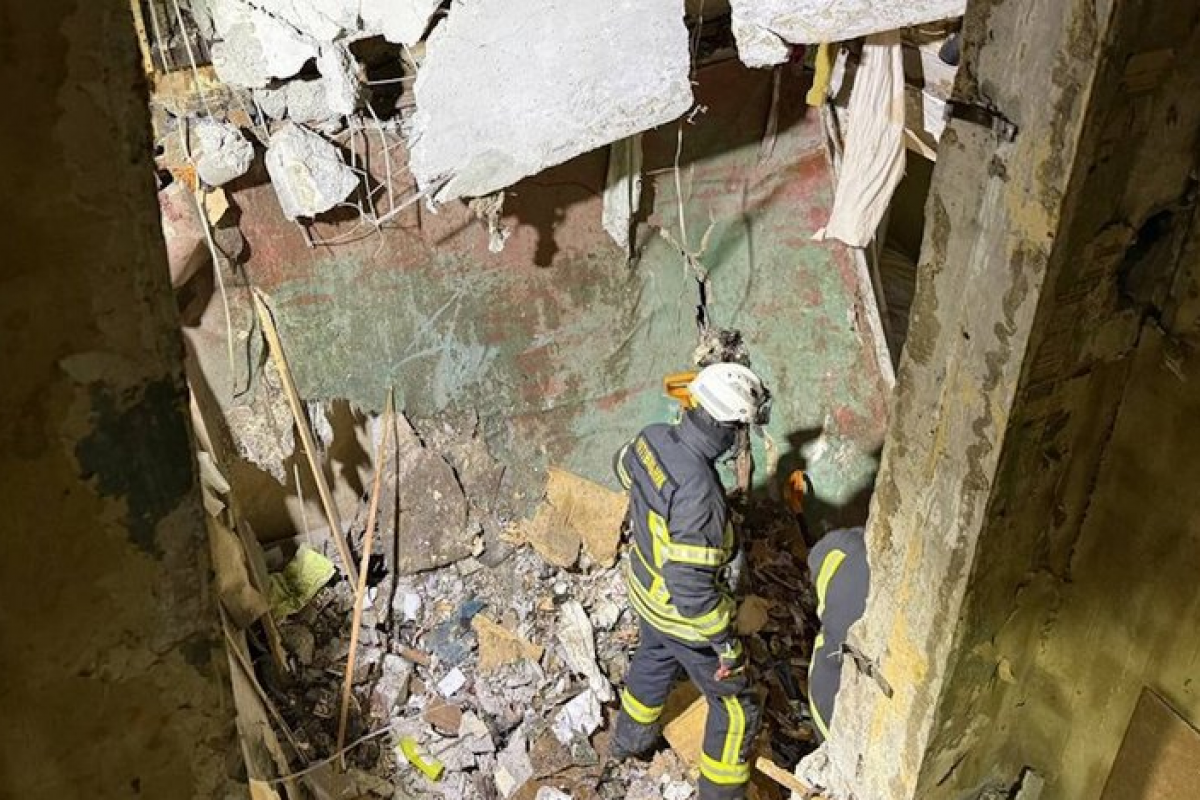 Xarkovda çoxmərtəbəli binada partlayış olub, 2 nəfər ölüb