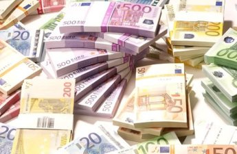 11 futbolçuya yarım milyard xərclədilər