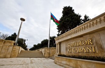 Diplomatlar Şəhidlər xiyabanını ziyarət etdi