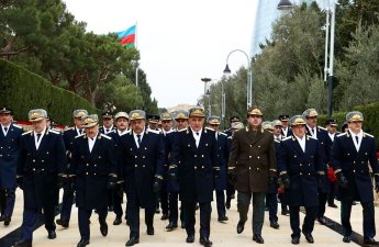 Prokurorluq əməkdaşları Şəhidlər xiyabanını ziyarət etdi - FOTOLAR