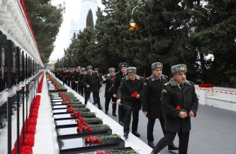 SHXÇDX rəhbərliyi Şəhidlər xiyabanını ziyarət edib - FOTO
