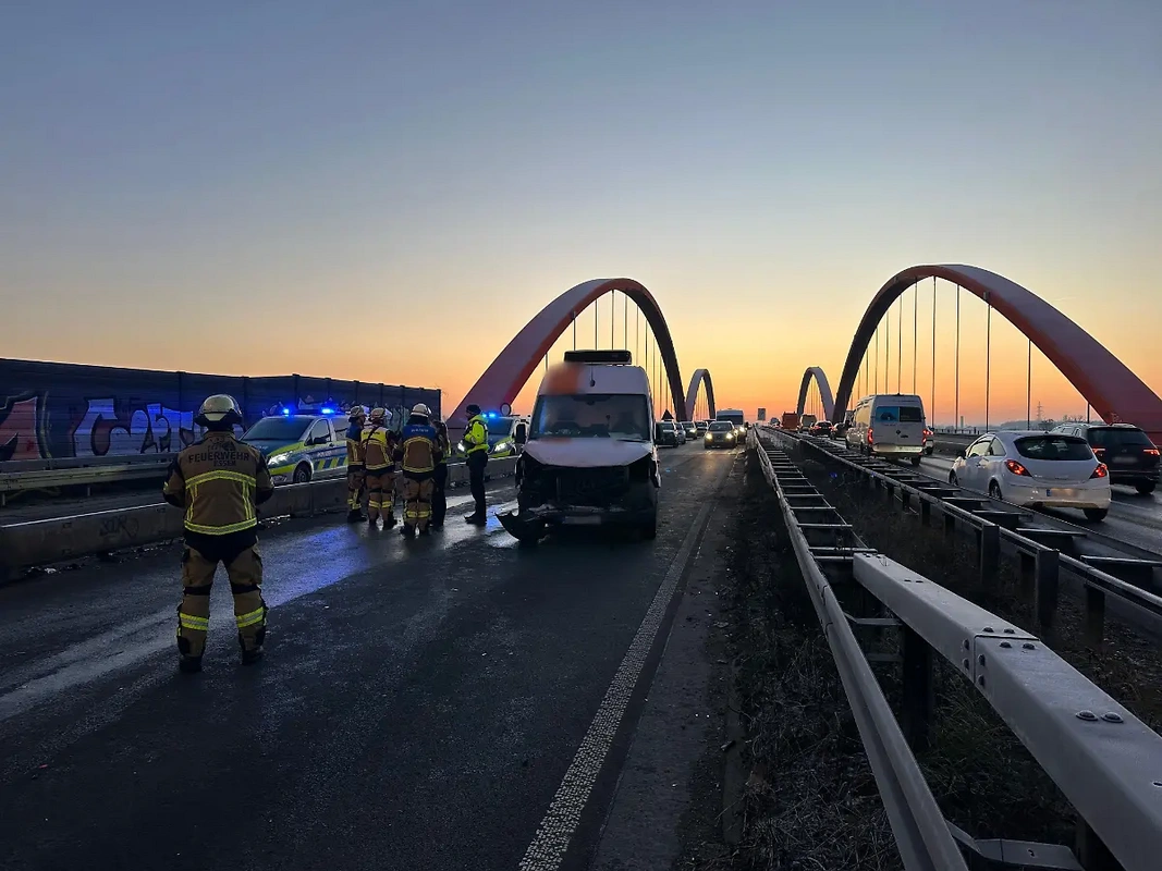 26 avtomobil toqquşub: Xəsarət alanlar var