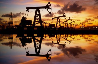 Azərbaycan nefti ucuzlaşıb