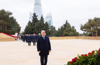 DTX-nin əməkdaşları Şəhidlər xiyabanını ziyarət etdilər - FOTO/VİDEO