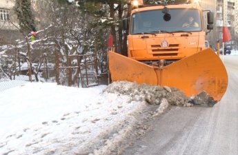 Yollar qardan və buzdan təmizlənib - AAYDA