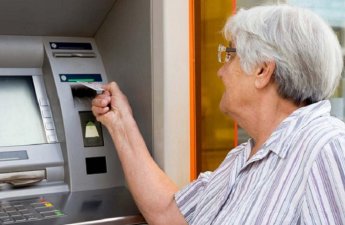 Yaşa görə pensiyanın orta aylıq məbləği 53 manat artırılacaq