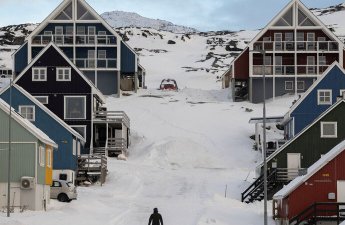 Qrenlandiyalı nazir əhalini ərzaq ehtiyatı toplamağa çağırdı