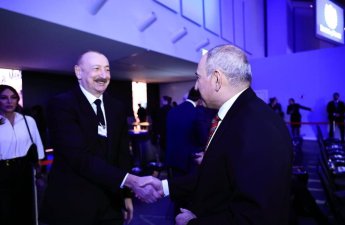 Встреча «на ногах» Алиева и Пашиняна