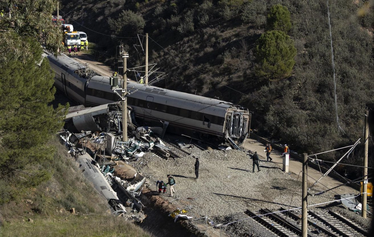 İspaniyada 45 nəfərin öldüyü qatar qəzasının səbəbi bəlli oldu