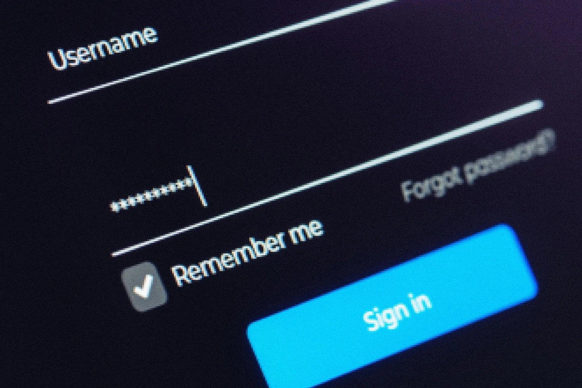 149 milyondan çox insanın məlumatları internetə sızdırılıb