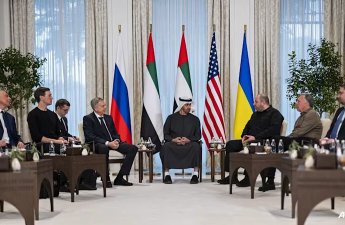 Зеленский: Переговоры США, РФ и Украины в Абу-Даби были конструктивными